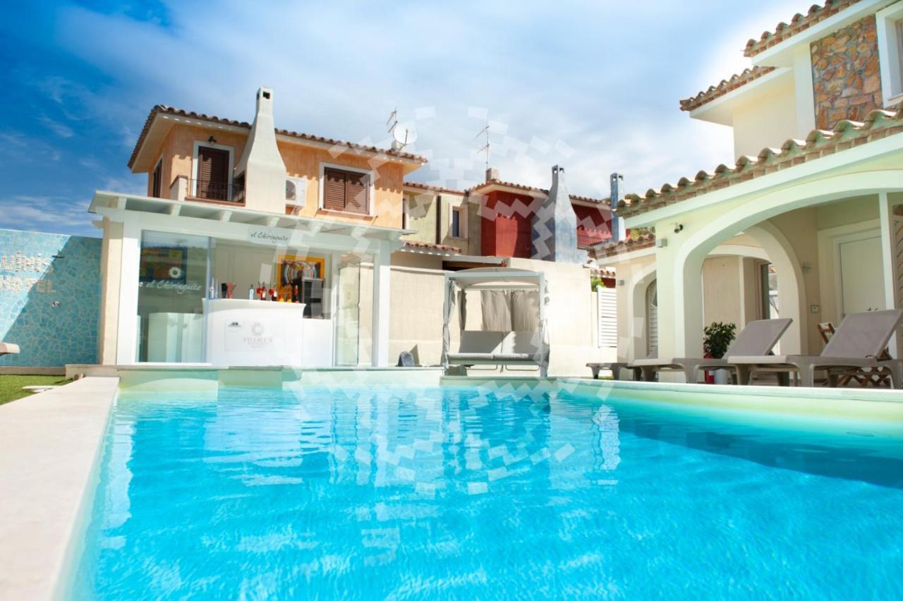 Suimi'S Hotel Villasimius Exterior photo