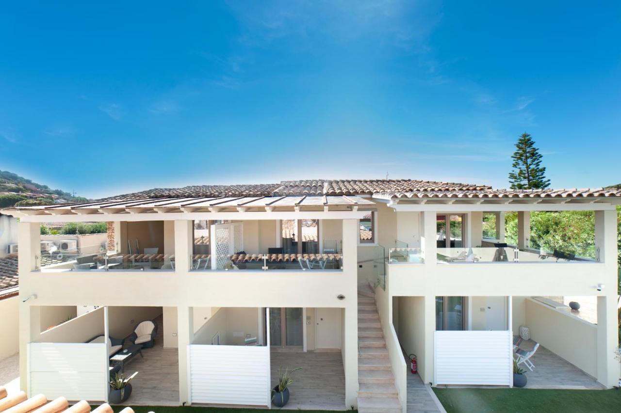 Suimi'S Hotel Villasimius Exterior photo