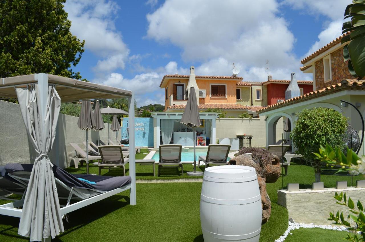 Suimi'S Hotel Villasimius Exterior photo