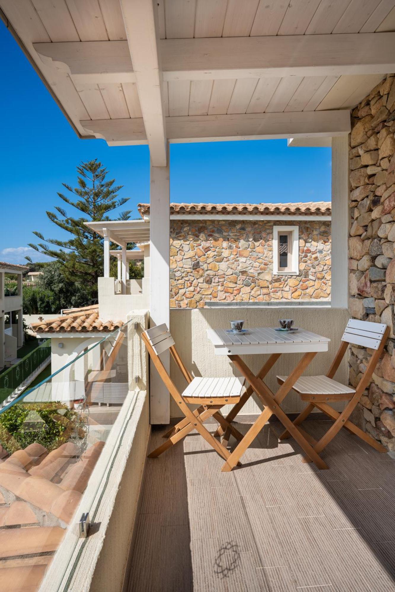 Suimi'S Hotel Villasimius Exterior photo